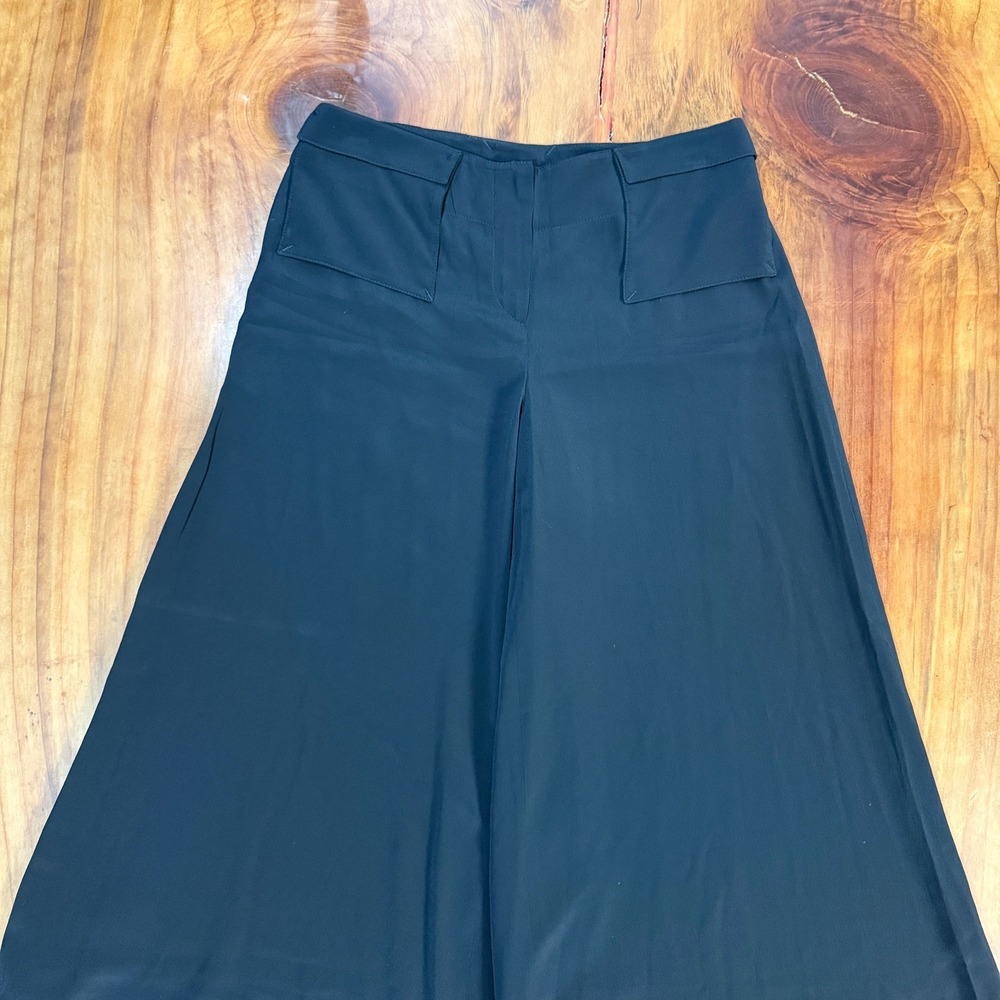 Emporio Armani Women's Culotte Pants 38 Wide leg Silk Designer Acetate Crop OO23 - Picture 3 of 10